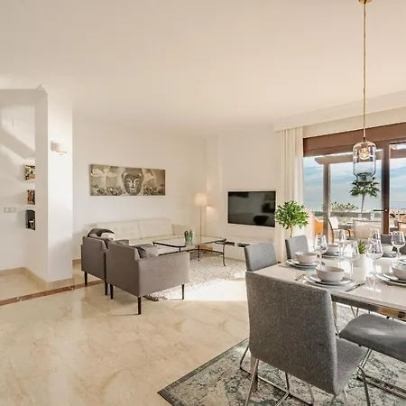 5 Penthouse 350m Beach Buenas Noches Andalusia * Estepona